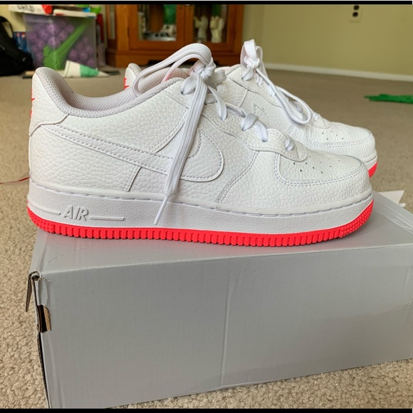 Nike Shoes - SOLD (other selling platform)